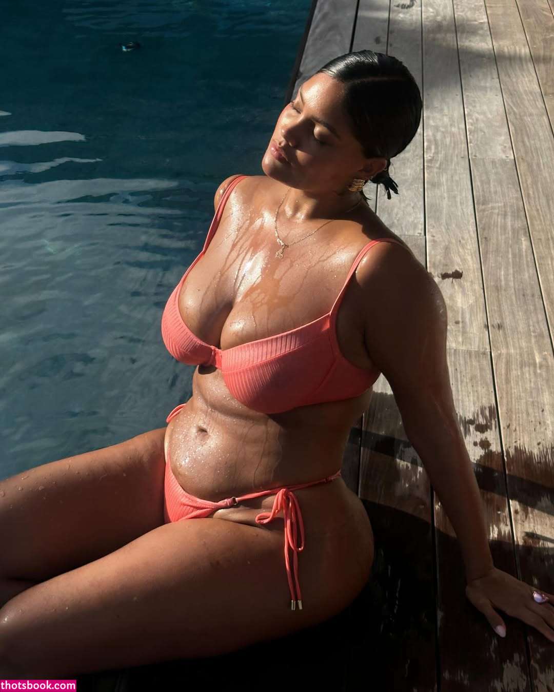 Jocelyn Corona Photo #9