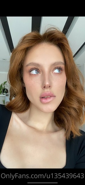 Veronika Luchko Photo #9