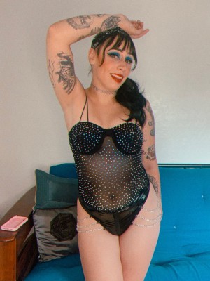 Ziggy Haim Photo #27