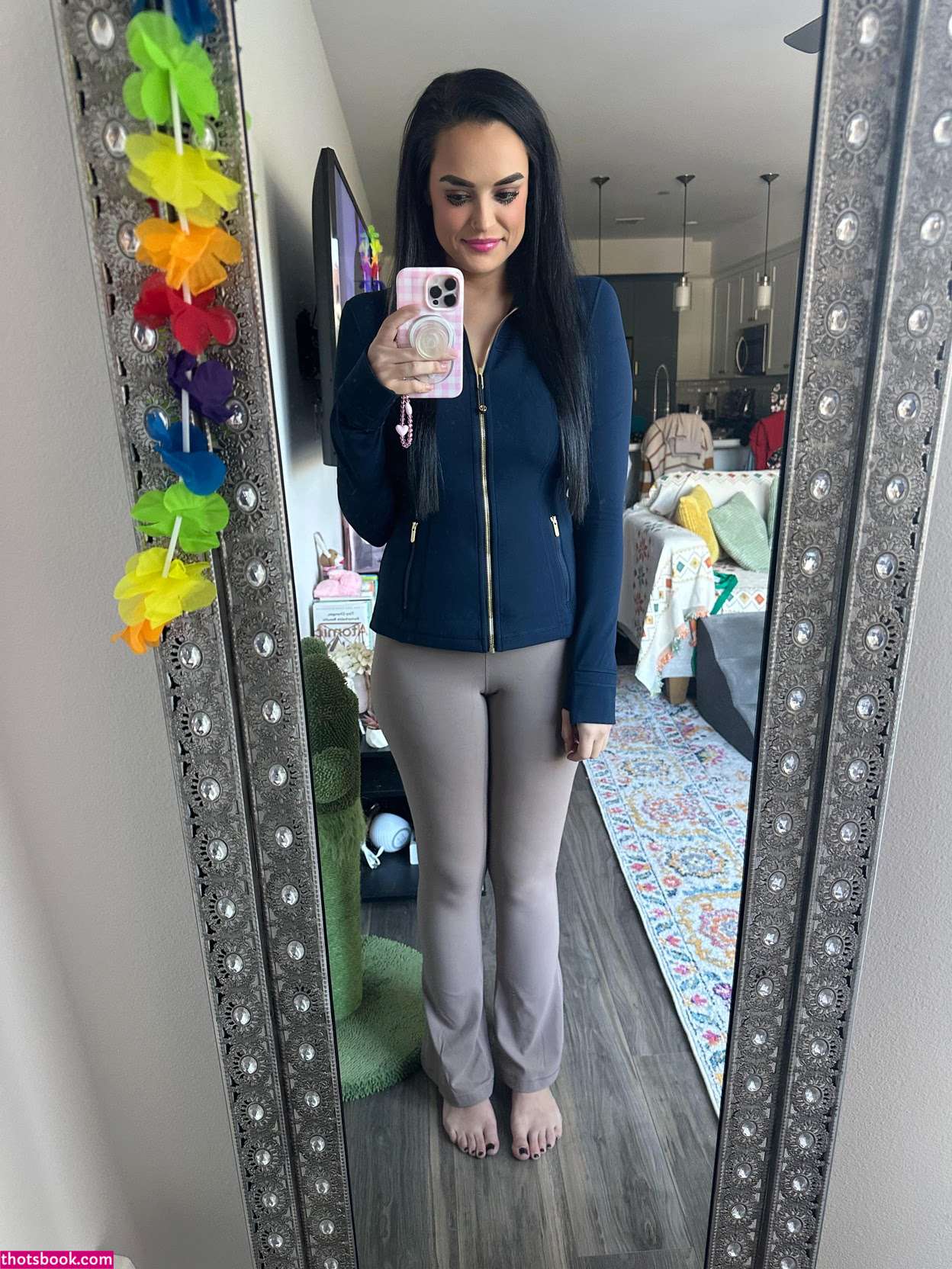 ughughughx3 Photo #9