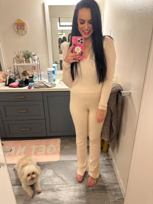 ughughughx3 Photo #19