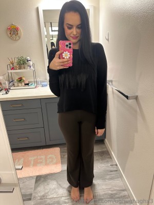 ughughughx3 Photo #33