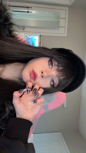 Duckie Cos Photo #73