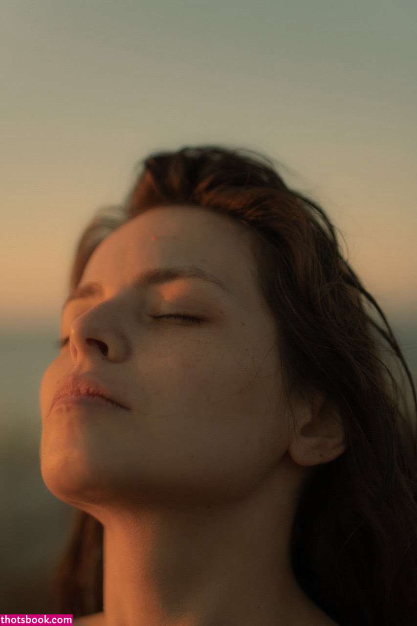 Alina Avkhadieva Photo #4