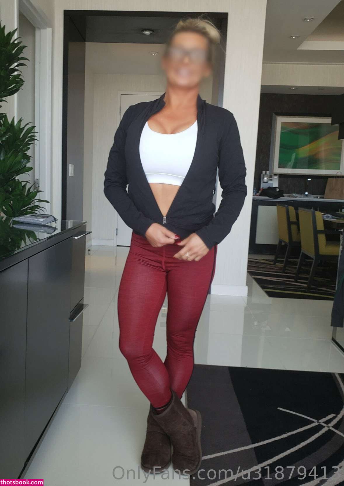 Amanda Parker Photo #14