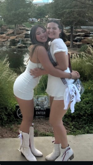 Emily Guyen Photo #1