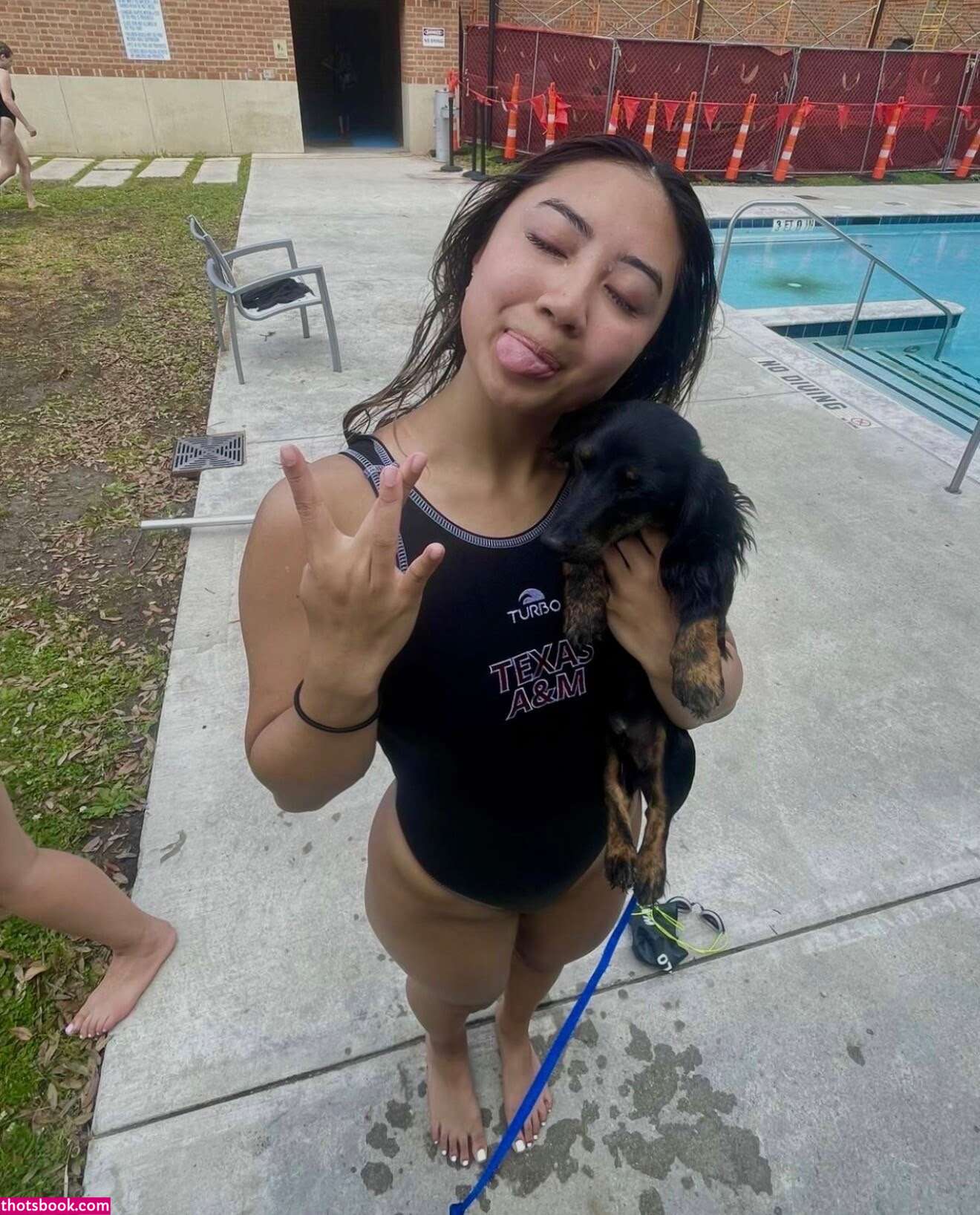 Emily Guyen Photo #14