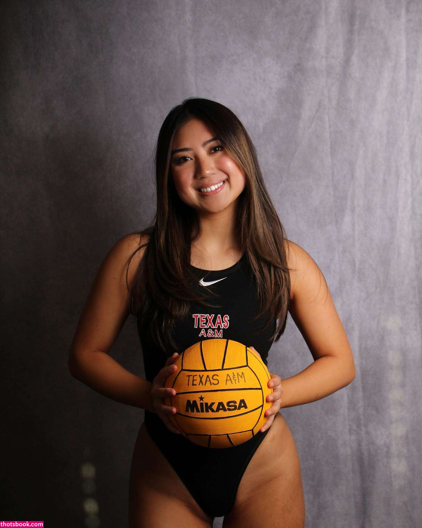 Emily Guyen Photo #26