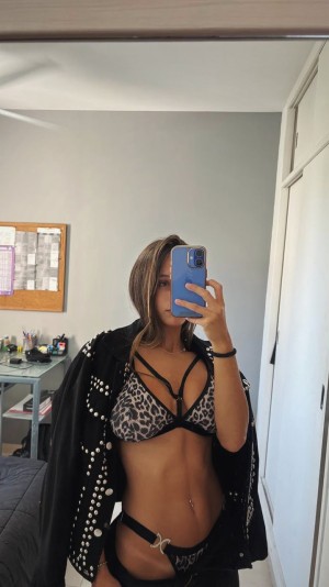 Lari Trezzini Photo #1