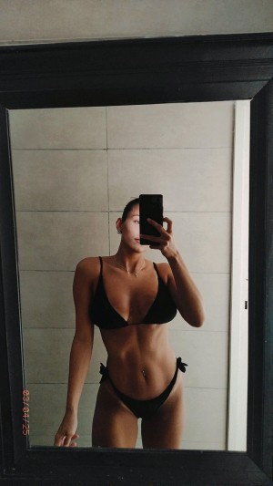 Lari Trezzini Photo #8