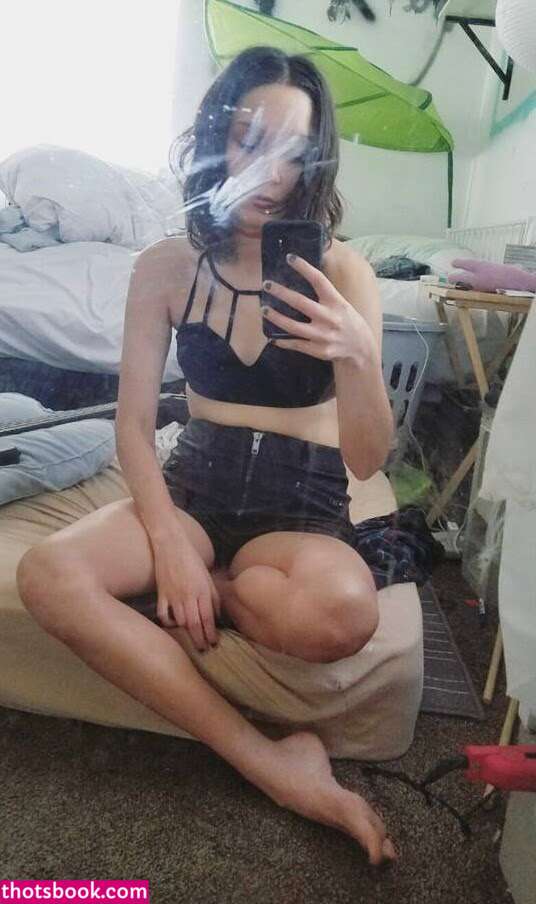 Nova Rockafeller Photo #12