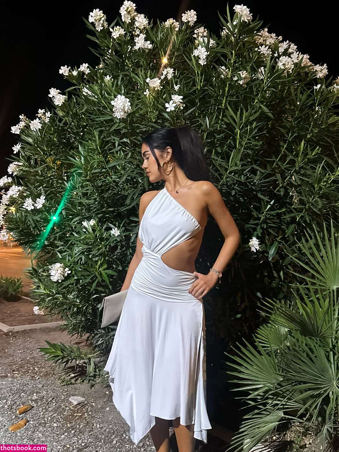 Roxanarosuu Photo #14