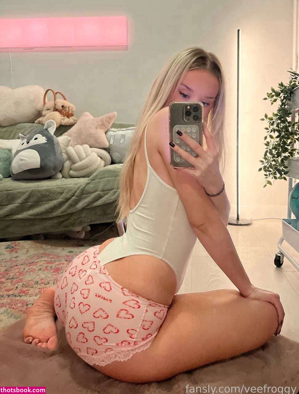 veefroggy Photo #852