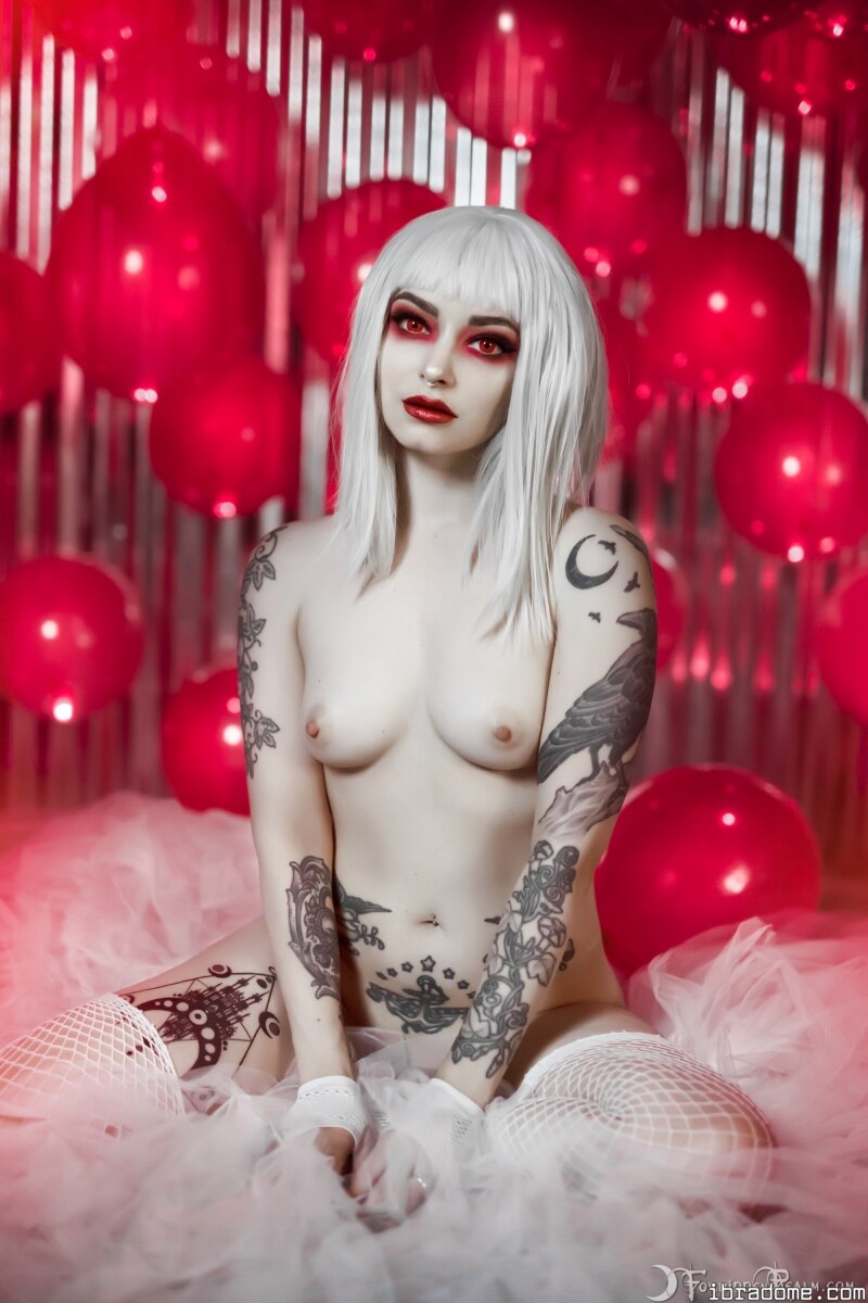 Forbiddenrealm Photo #10