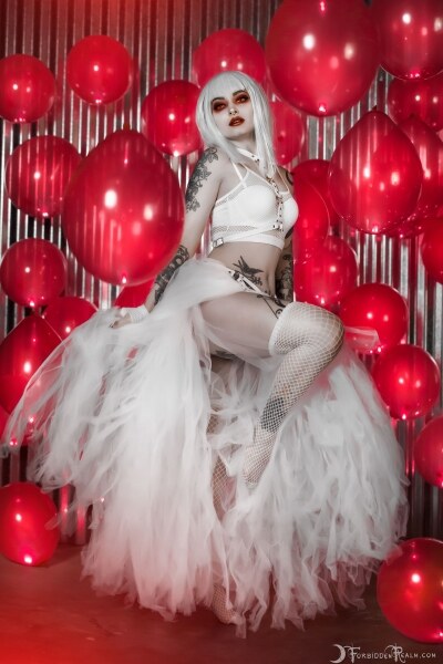 Forbiddenrealm Photo #8