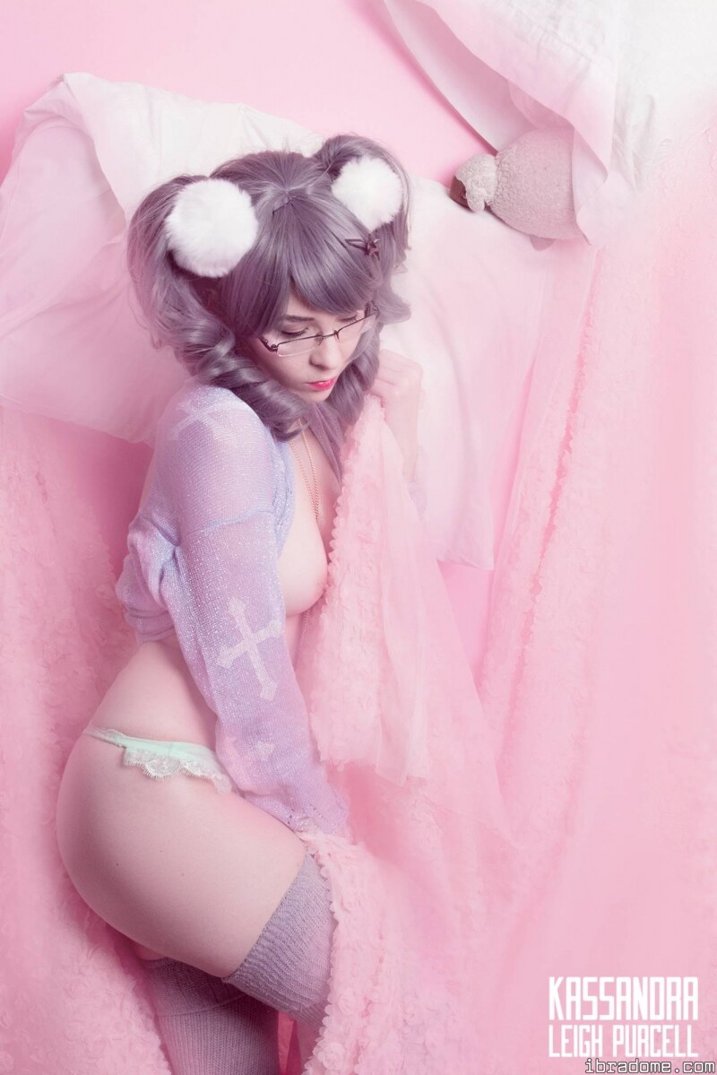 Kassandra Leigh Photo #29