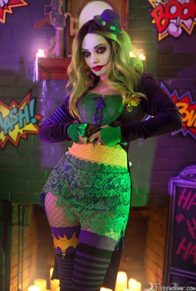 Genevieve Photo #309