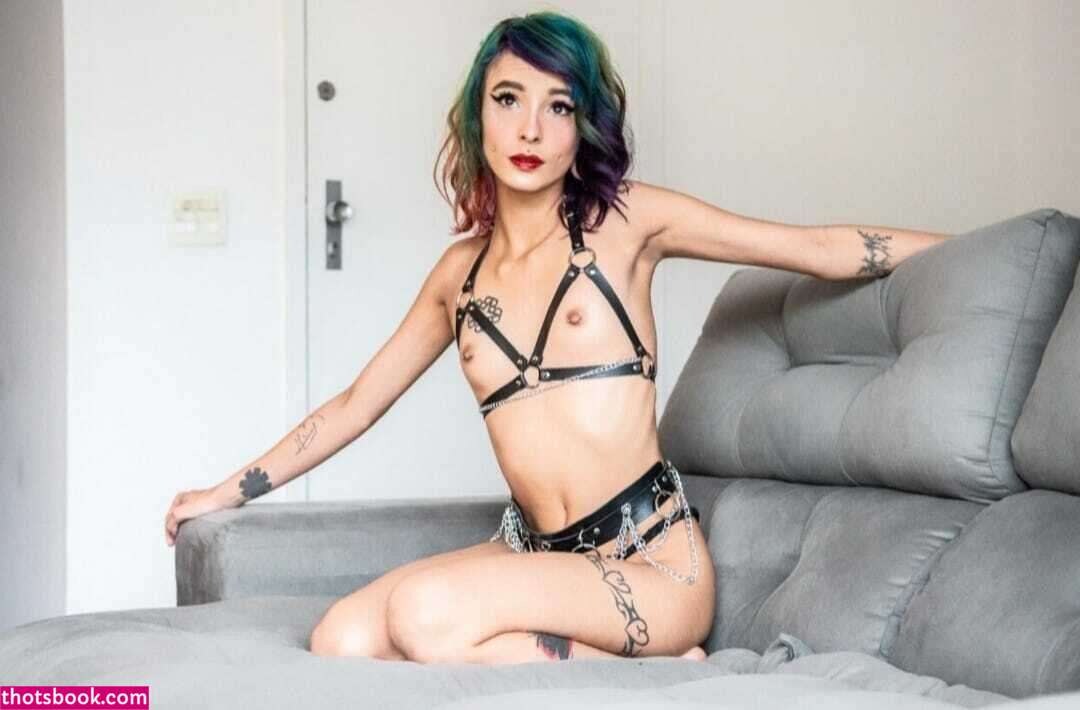 Carol Passos Photo #16