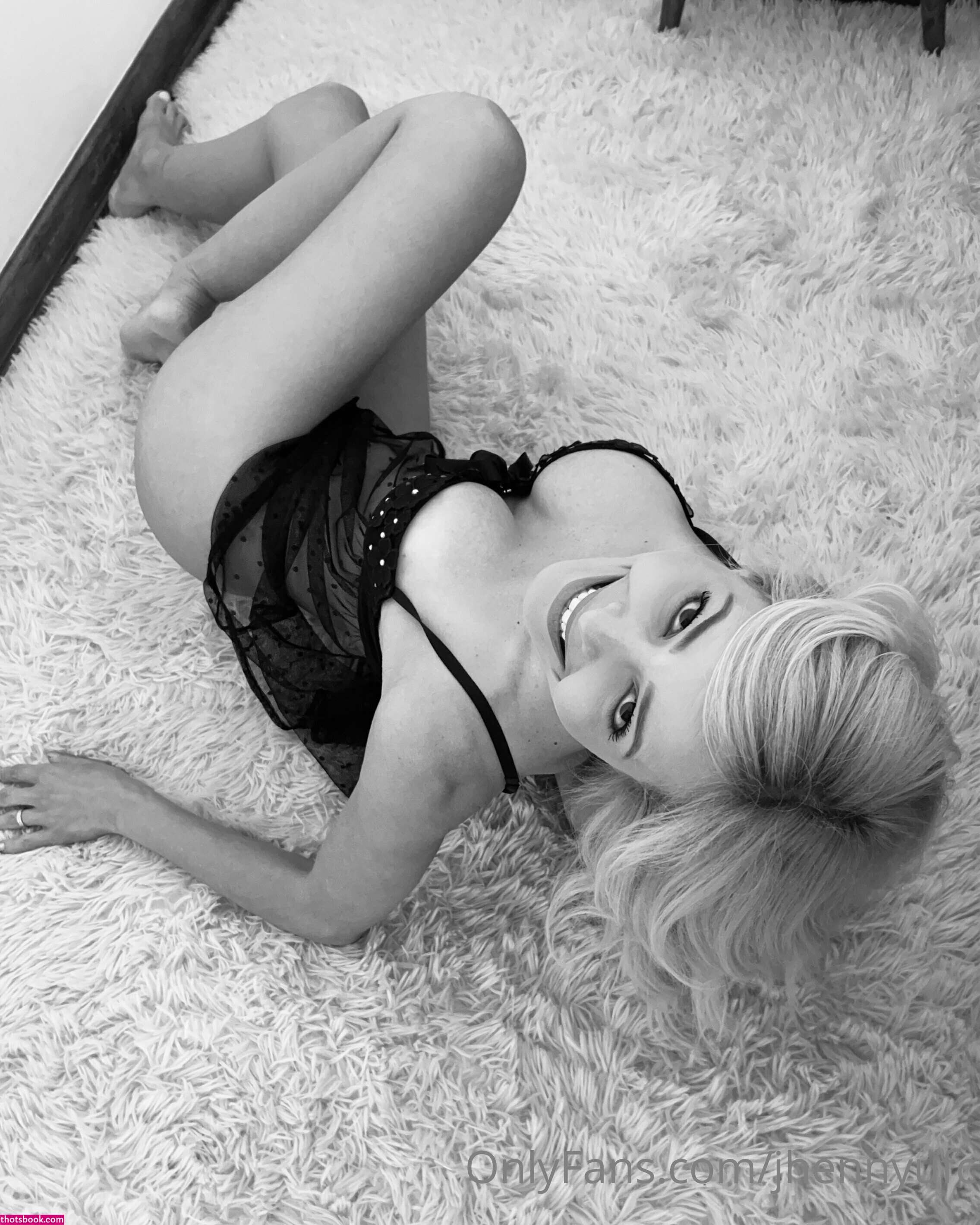 Jhenny Andrade UFC Photo #11