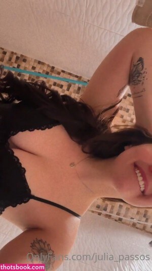 Julia Passos Video #5