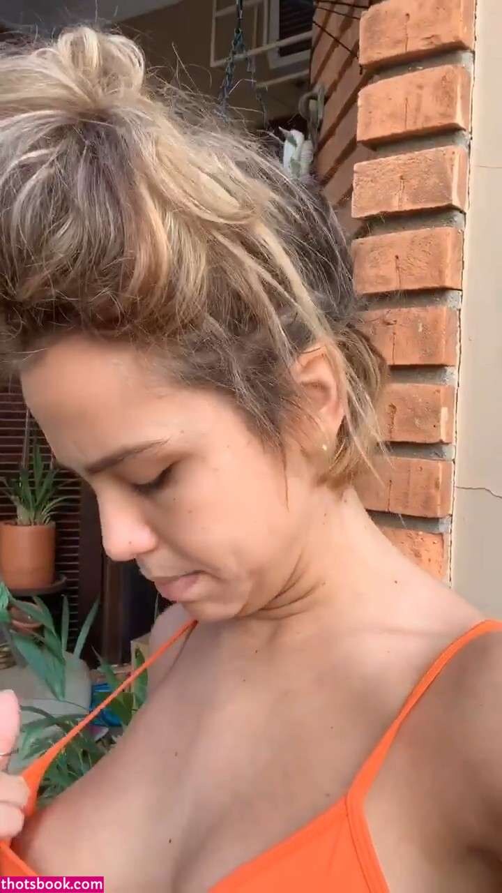 Bruna Carvalho Photo #24