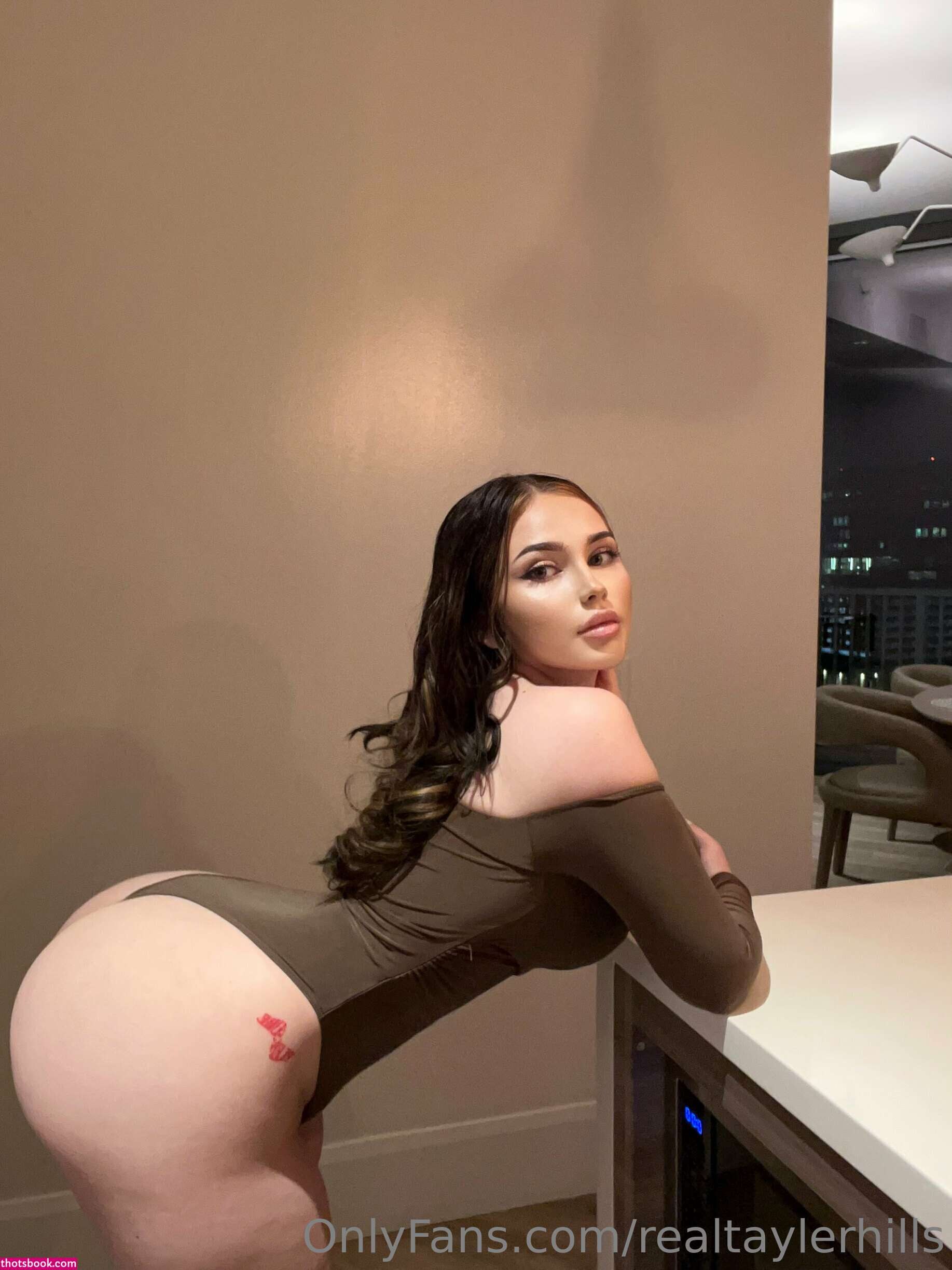 Tayler Hills Photo #53