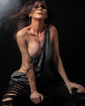 Fabi Laranjeira Photo #53