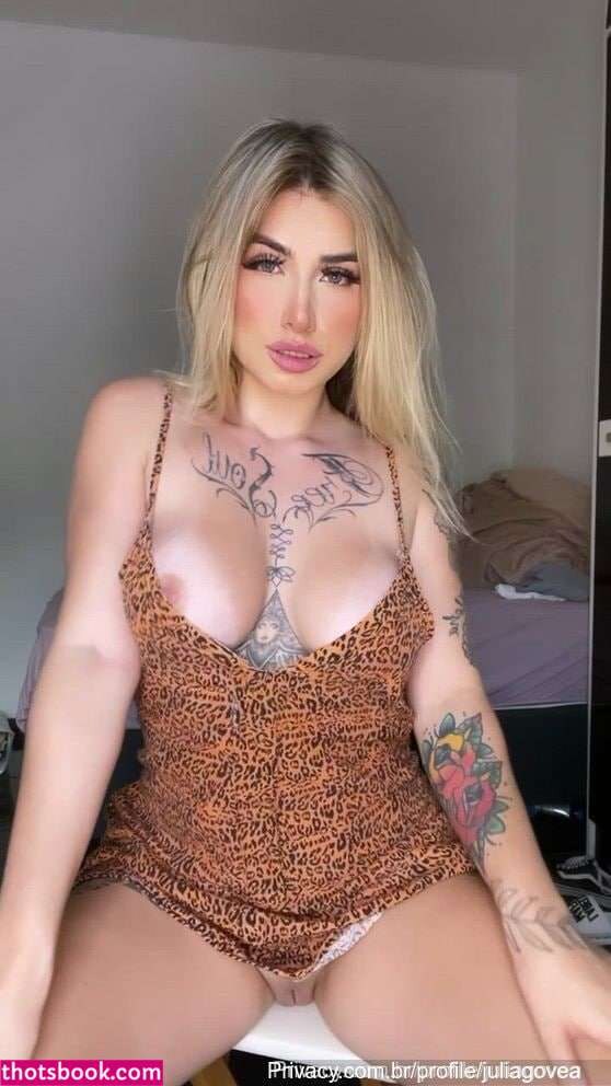 Julia Govea Photo #10