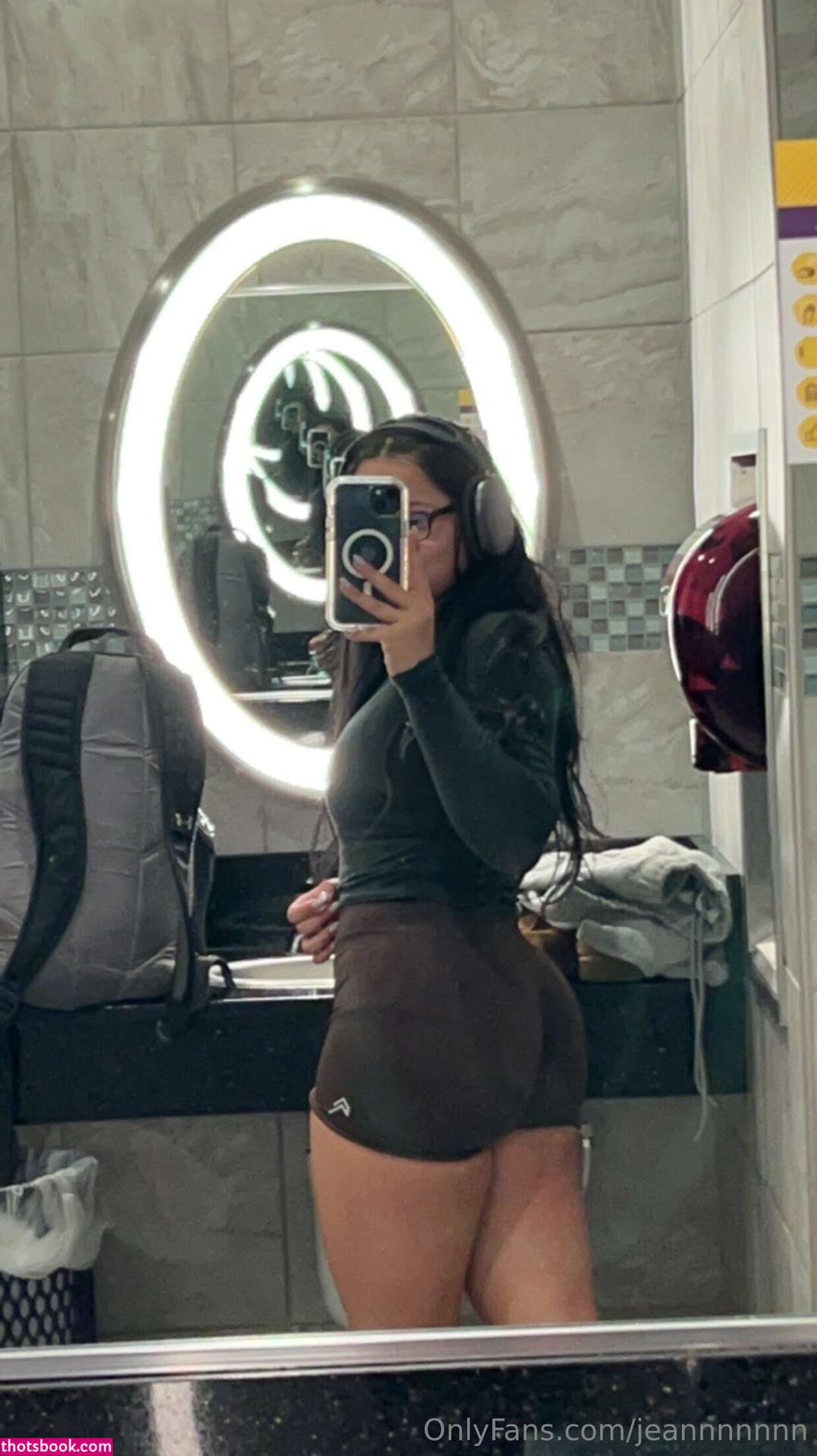 Jean Louie Photo #30