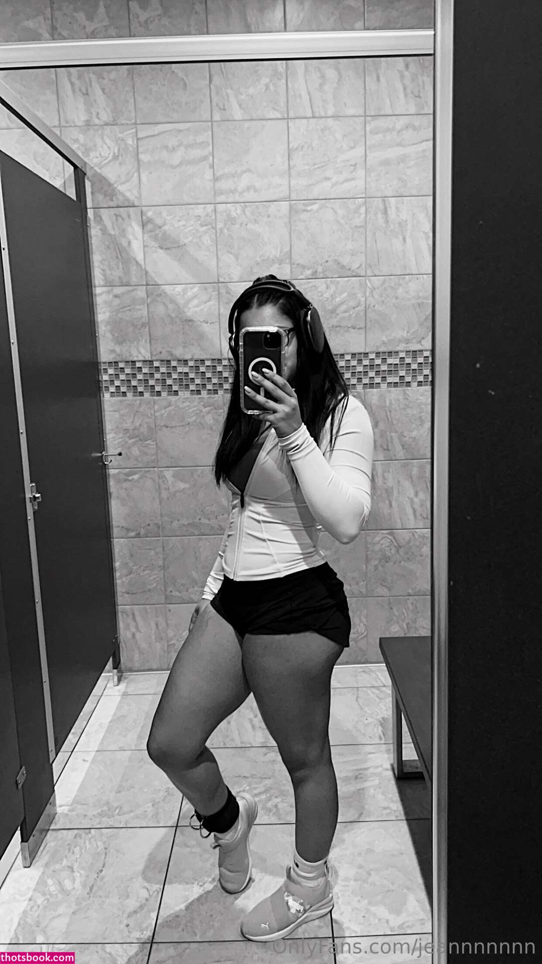 Jean Louie Photo #41