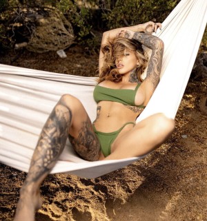 Crossmaiheart Photo #4