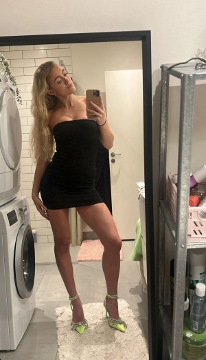 Kamilla Due Photo #54