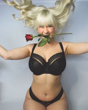 Saterra Lynn Photo #16