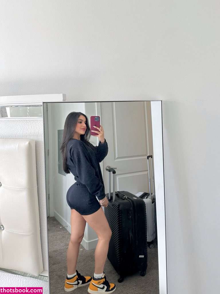 Valeria Carruyo Photo #50