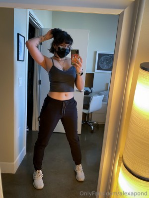 Alexa Pond Photo #187