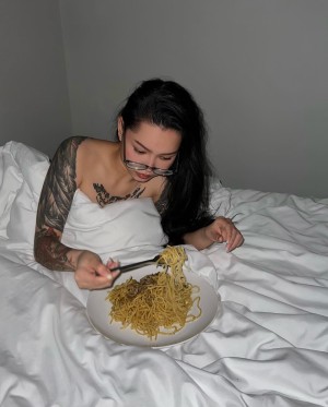 Bella Poarch Photo #240