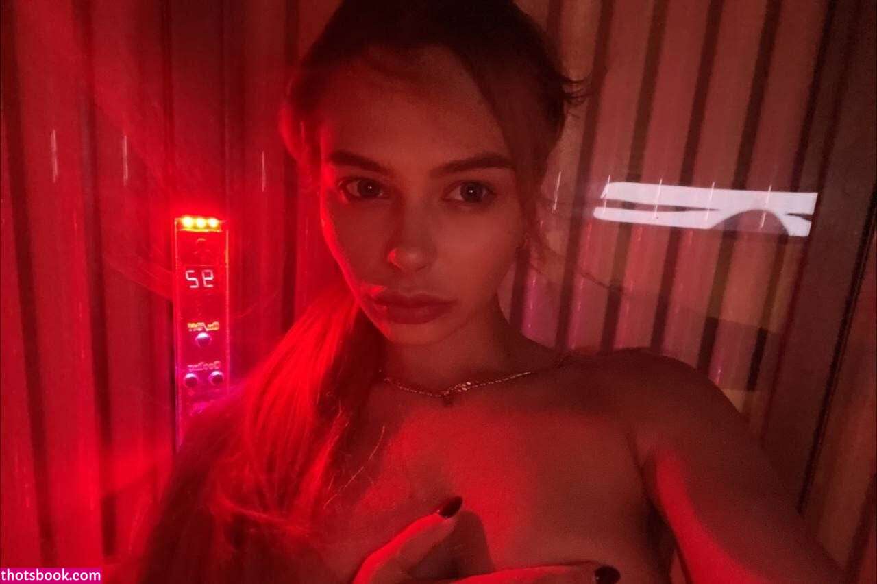 Mihalina Novakovskaya Photo #51