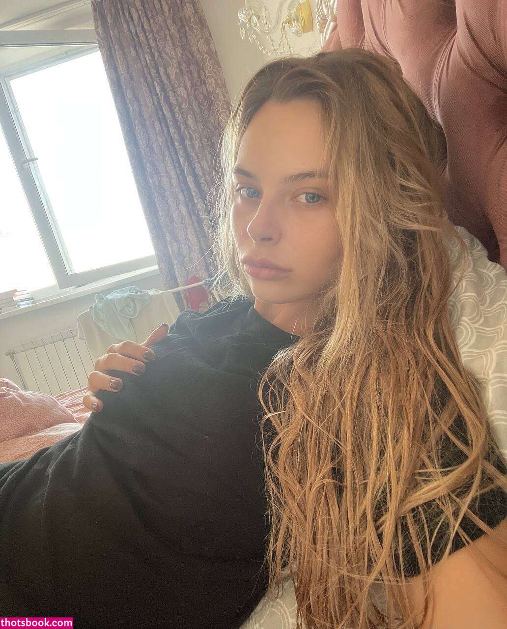 Mihalina Novakovskaya Photo #87