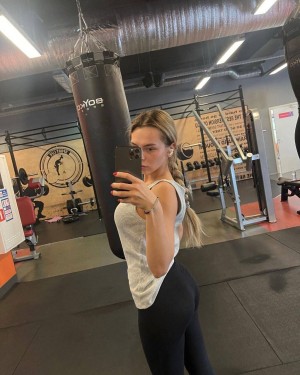 Mihalina Novakovskaya Photo #53