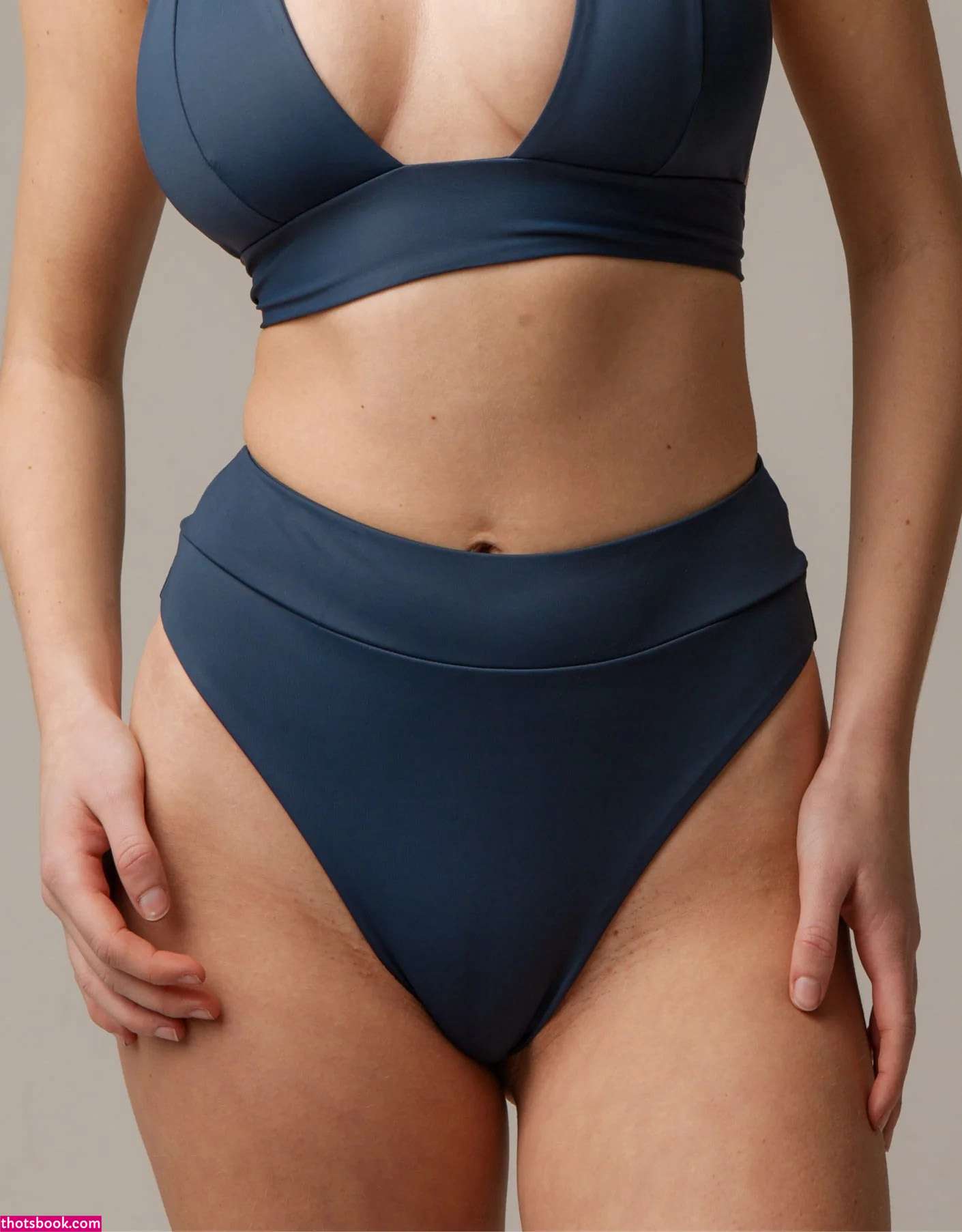 Amelie Manzoli Photo #87