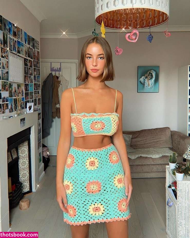 Amelie Manzoli Photo #109