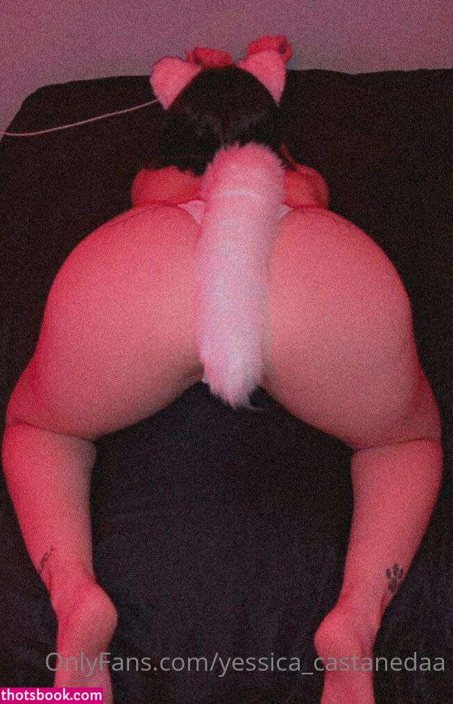 Yessica Castaneda Photo #17