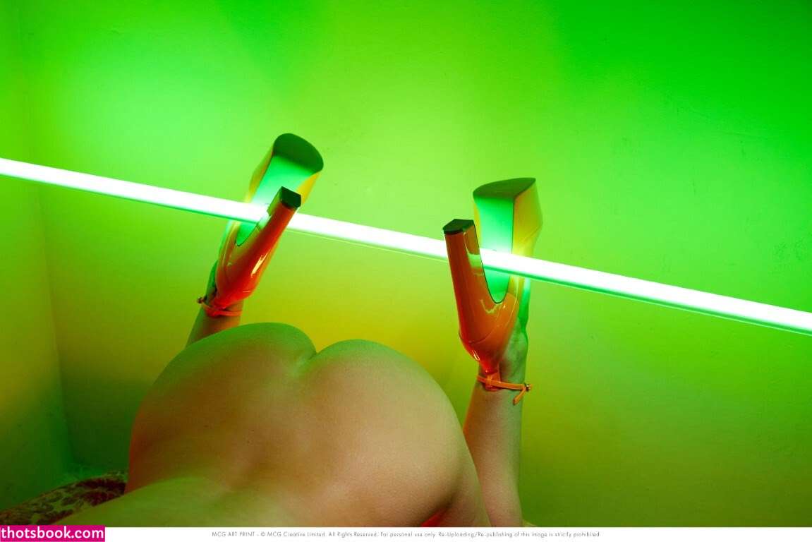 Rhian Sugden Photo #76