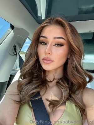 Isabella Urbzz Photo #135