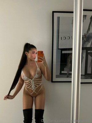 Caryn Beaumont Photo #85