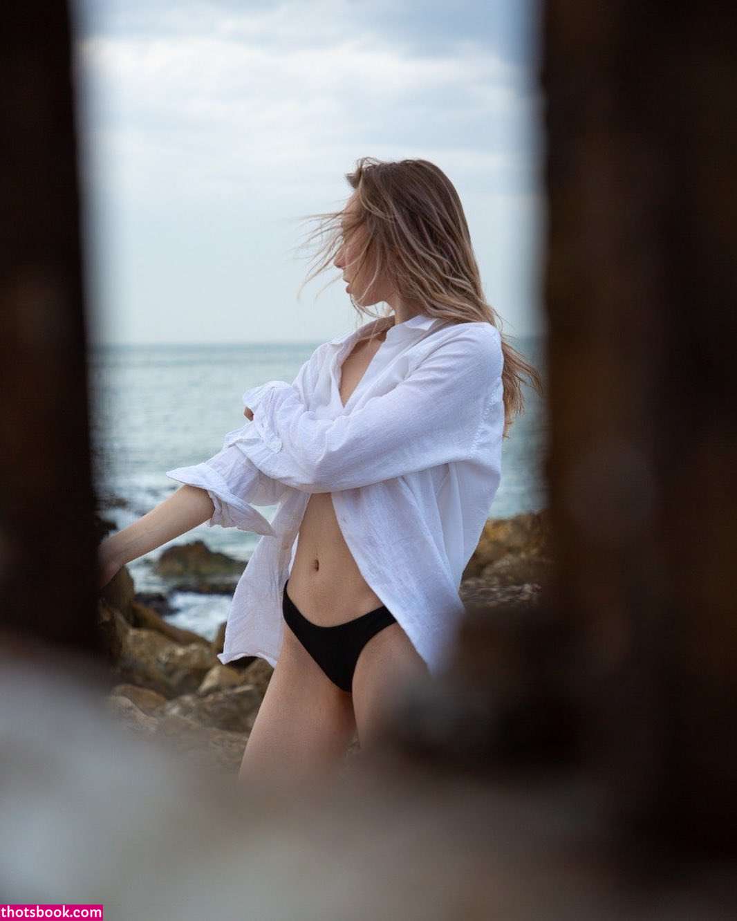 Ella Mooncake Photo #9