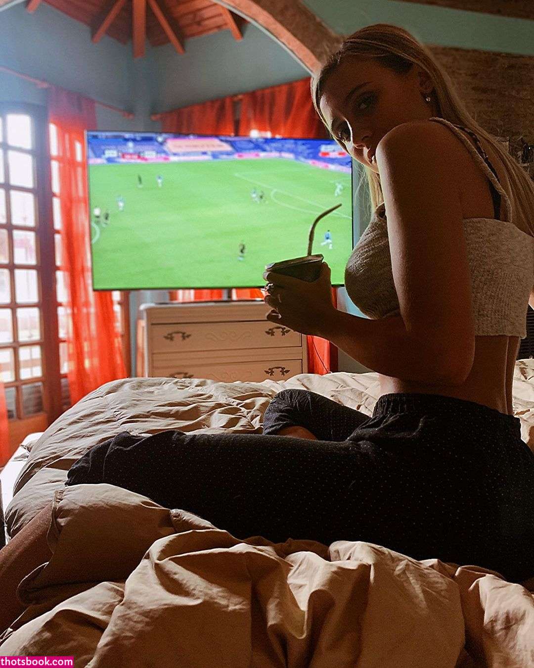 Morena Beltran Photo #95