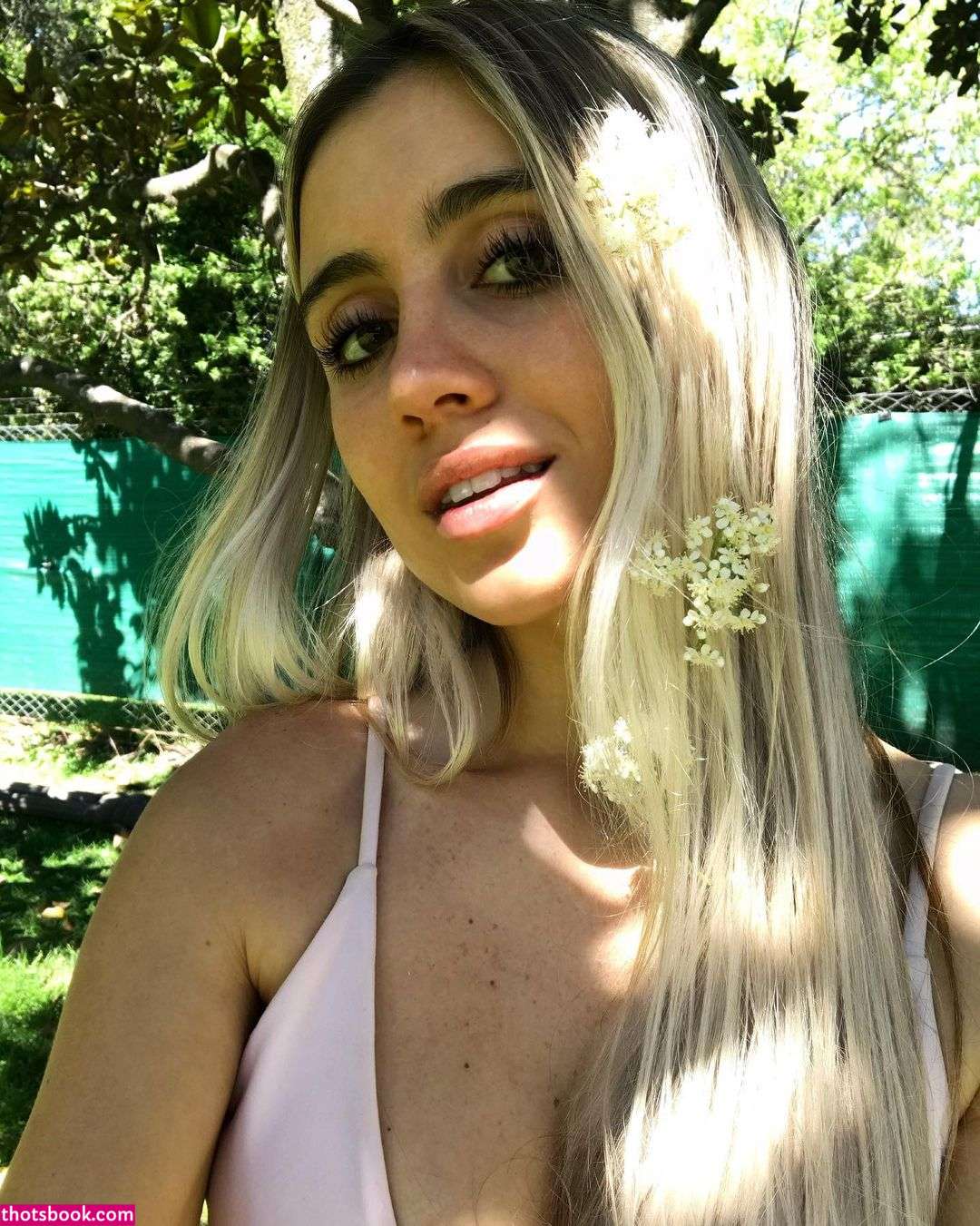 Morena Beltran Photo #110