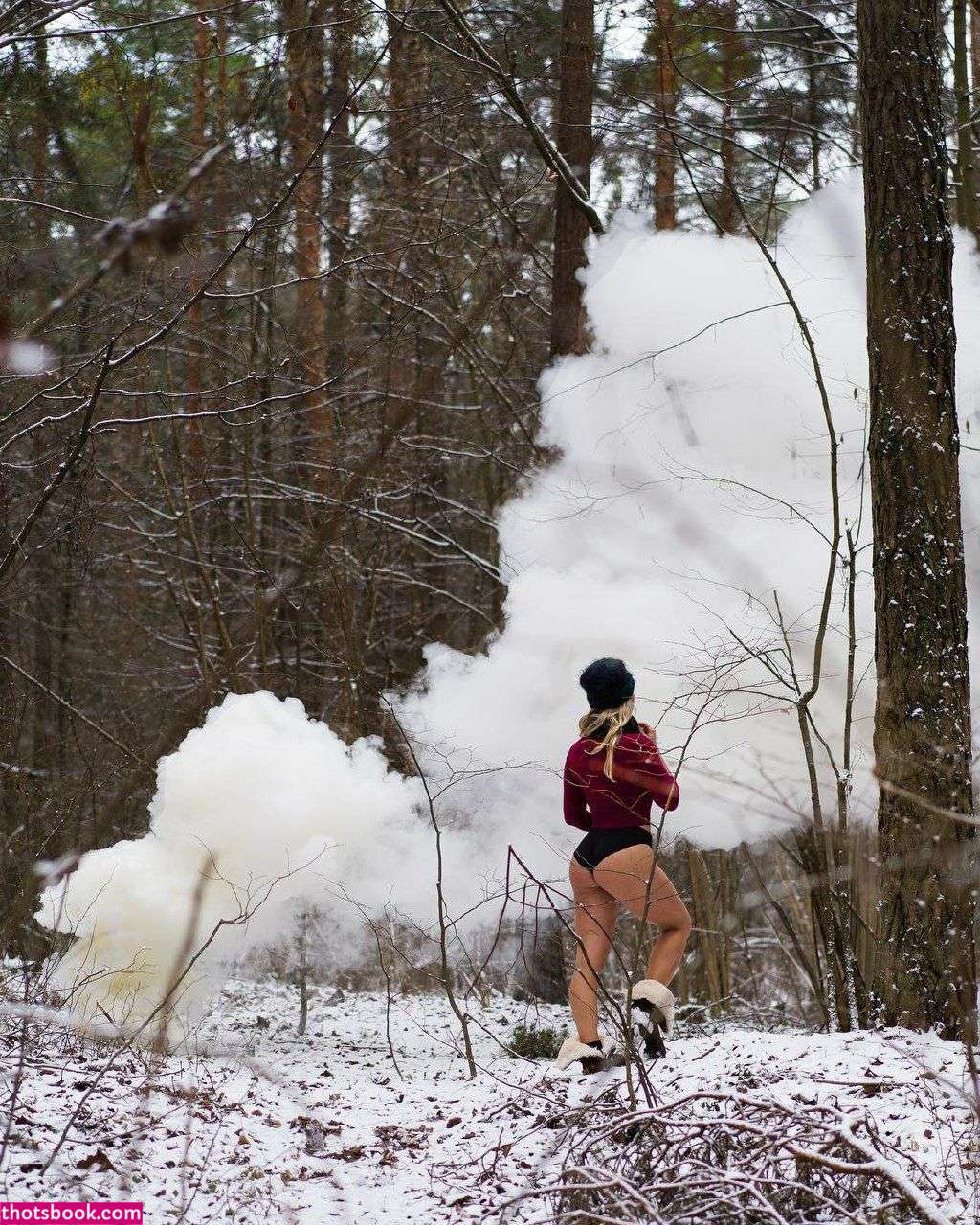 Neringa Kriziute Photo #18