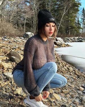 Louisa Khovanski Photo #258